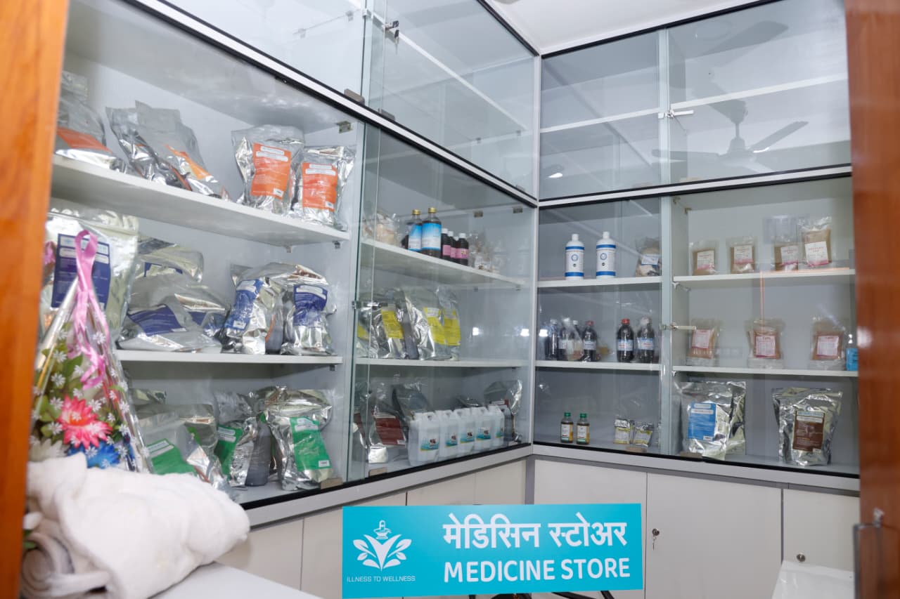 Parasnath Knee Pain Treatment Sangamner, Knee Pain Doctor